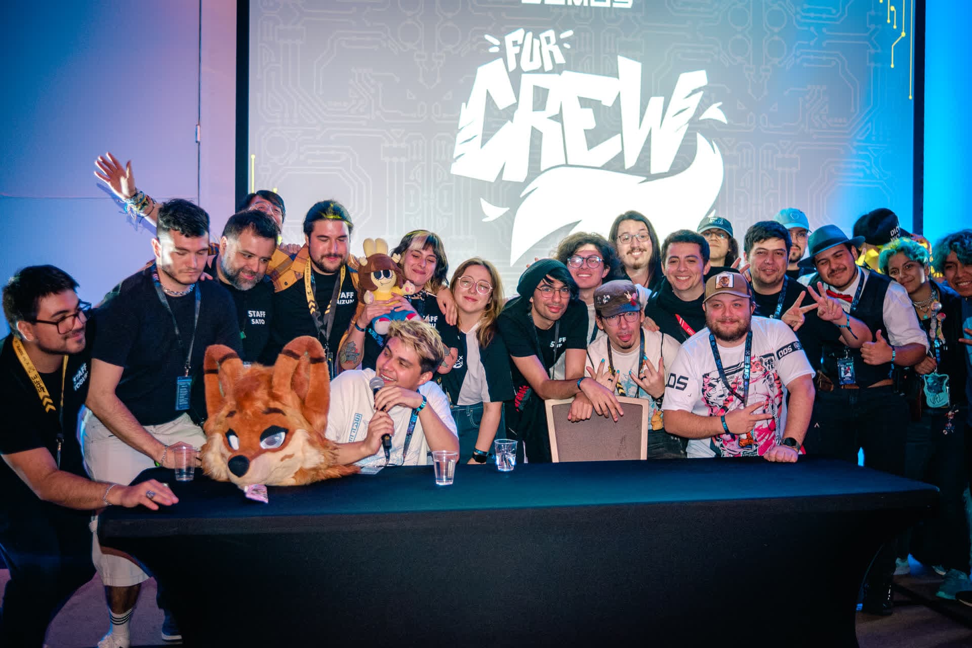 El equipo de FurCrew
