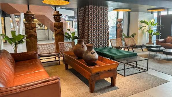 Lobby del Hotel Almacruz